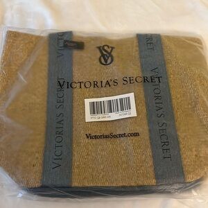 Brand New Victoria’s Secret Straw Large Tote Bag Beach